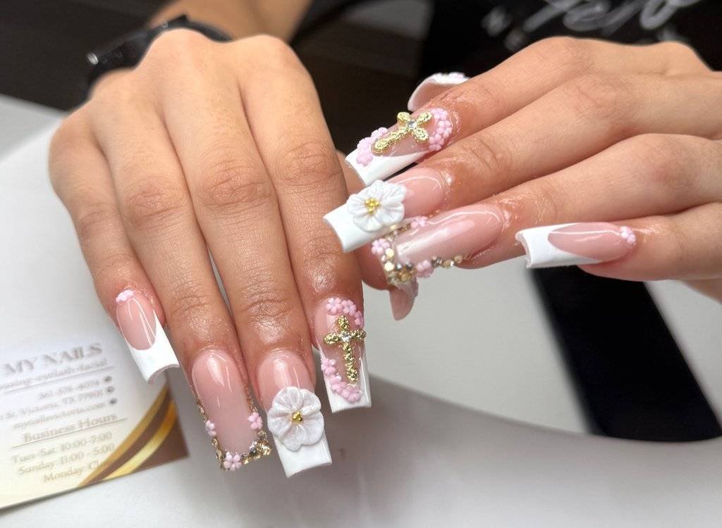 nail in victoria